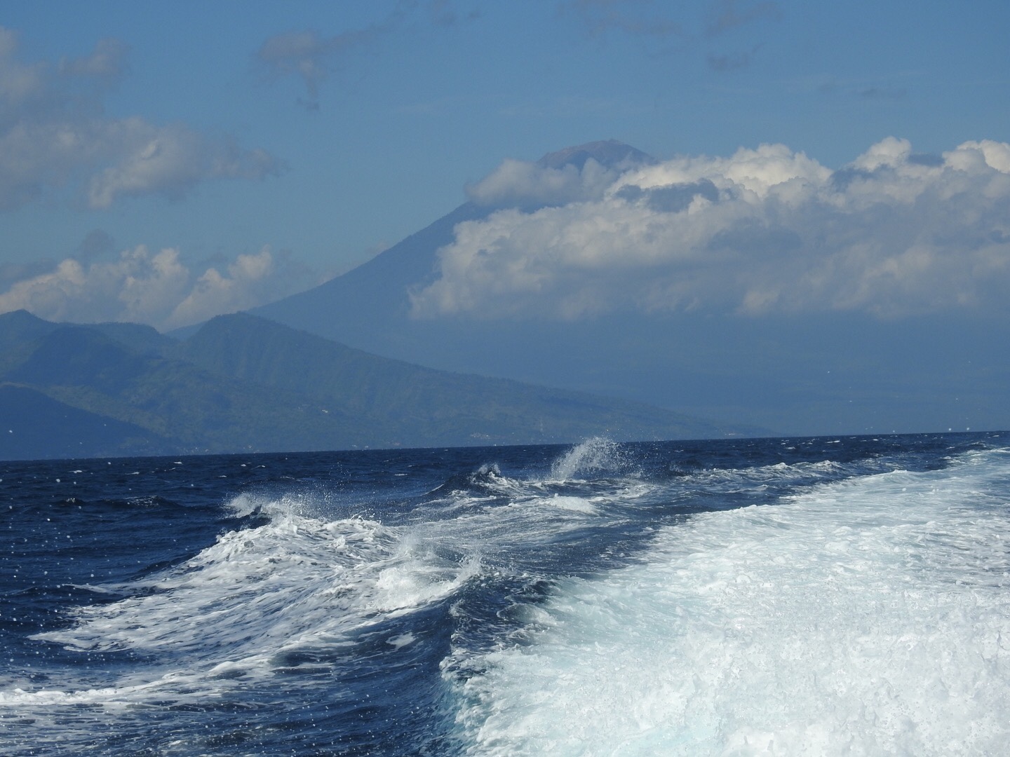 Fast Boat Ferry from Amed to Gili Islands​